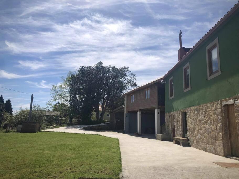 Vila A Casa Do Acivro Outes Exteriér fotografie